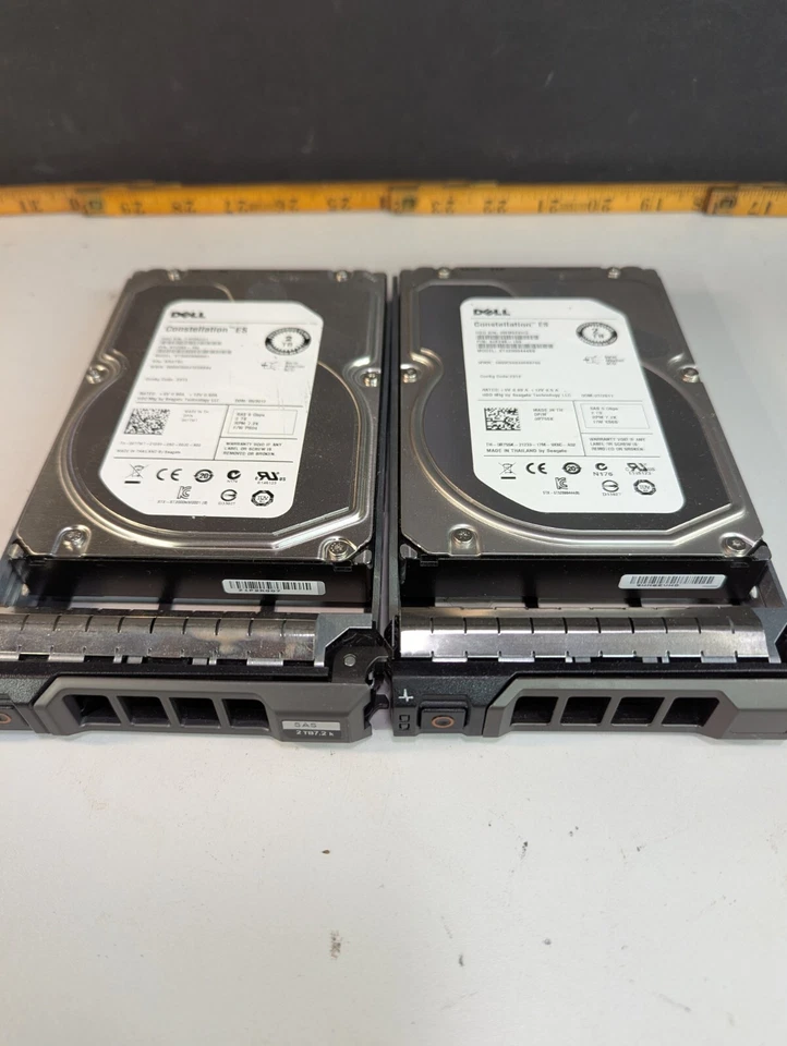 2  ST32000444SS Dell CONSTELLATION ES 2TB 7.2K 6G 16MB 3.5in SAS Hard Drive - Image 1 of 3