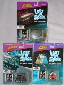 Set Of 3 LOST IN SPACE Jupiter 2 Space Pod Chariot 1998 JOHNNY LIGHTNING NEW MOC - Picture 1 of 10