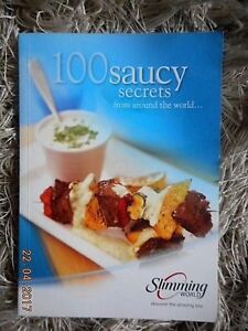 SLIMMING WORLD 100 SAUCY SECRETS FREE OR LOW SYN OLD RED & GREEN PLAN ONLY VGC