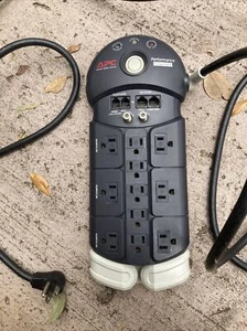 APC Performance surge arrest protector 11-outlets - Picture 1 of 6