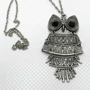 "Lindo collar llamativo cadena colgante búho articulado tono plata grande 27""" - Imagen 1 de 7