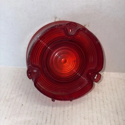 Lente de luz trasera Chevrolet Chevelle/Malibu 1971 OEM # GM14 SAE STI 71 Foto 1 de 4