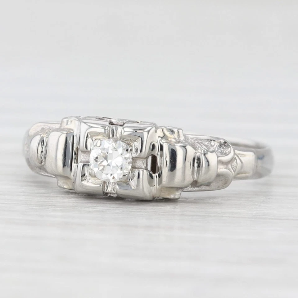 Vintage 0.15ctw Transitional Diamond Engagement Ring 18k White Gold Size 7.5 - Image 1 of 4