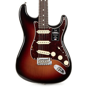 Usado Fender Americano Profesional II STRATOCASTER Rosewood - 3-Color Sunburst