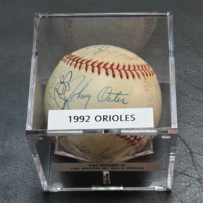 1992 Baltimore Orioles Team Signed Baseball w/ Cal Ripken Jr & Sr, Billy Ripken - Image 1 of 4