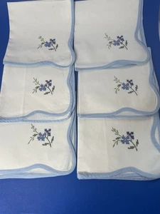 Servilletas de almuerzo de cena vintage bordadas con flores azules blancas punto de cruz 6 - Imagen 1 de 8