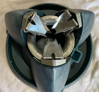 CHRISTMAS TREE SMART STAND XL Black and Decker brand 10 SECOND TREE SETUP - Image 1 of 4