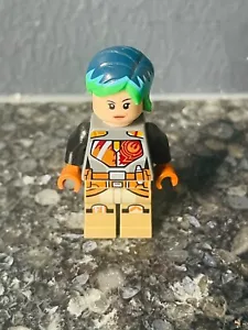 LEGO Star Wars 75150: Minifigura de Sabine Wren sw0742 Nuevo - Imagen 1 de 3