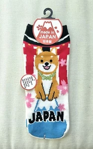 NEW CORGI JAPAN MOUNT FUJI CHERRY BLOSSOM SOCKS - NWT - Picture 1 of 2