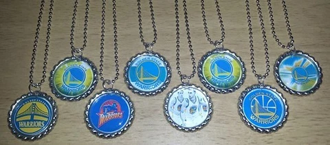 SET OF 8 "GOLDEN ST WARRIORS" FLAT BOTTLECAP NECKLACES! party favors Cover