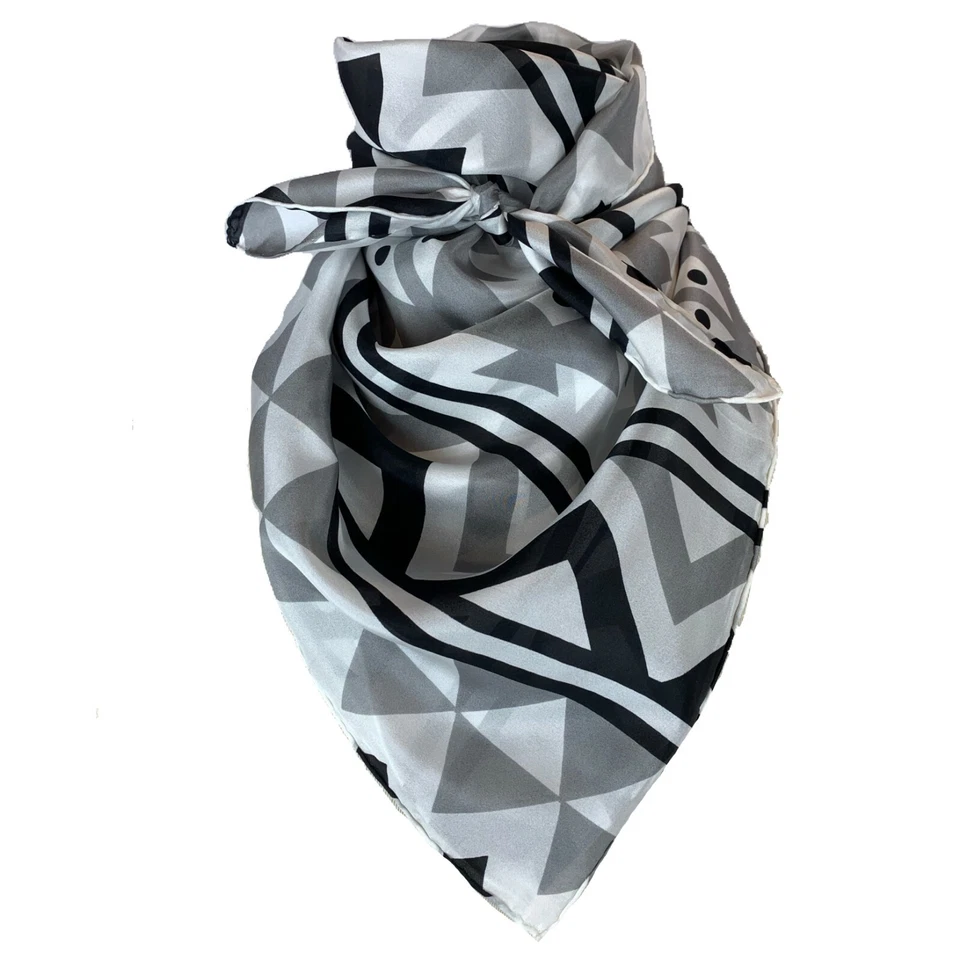 Wyoming Traders Vaquero Southwest Trapo Salvaje 34 Pulgadas Seda Bufanda Bandana  Foto 1 de 1