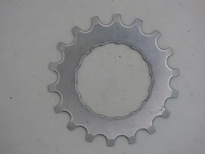 SUNTOUR GANADOR PIÑÓN RUEDA LIBRE 5 Y 6 Y 7 VELOCIDADES / ENGRANAJE - 18T - NOS - Imagen 1 de 4