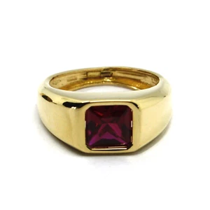 ANELLO IN ORO GIALLO 18K, UOMO, A FASCIA, CON CRISTALLO ROSSO, TAGLIO PRINCESS - Imagen 1 de 6