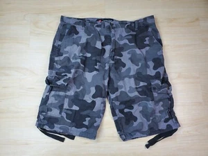 Southpole Mens Vintage Cargo Shorts Size 40 Gray Camo Pockets Ripstop Relaxed  - Picture 1 of 14