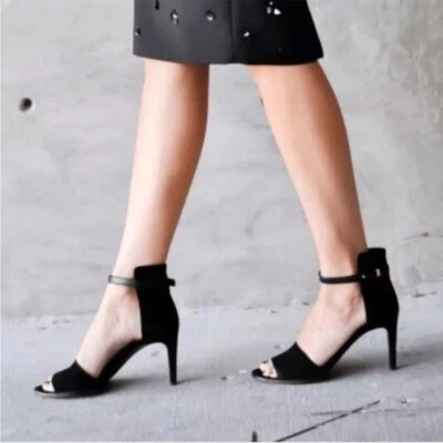 🌻Bombas Vince Black Suede Adley | Fabricadas na Itália | EUA tamanho 9. - Imagem 1 de 4