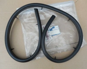 Ford Maverick Dichtgummi Windlauf Oberteil Ford-Finis 1954919 - Bild 1 von 7