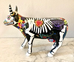 MISS FIESTA BONES 2004 Dia de los muertos Cow Parade Porcelain Bovine # 7337 - Picture 1 of 6