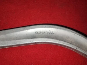 Braccio Anteriore SX Originale Audi A4/A6 8E0407693E - Picture 1 of 4