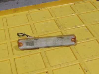 Ford E150 E250 E350 1975-1991 OEM luz de señalización delantera 85 86 87 88 89 90 91 Foto 1 de 2