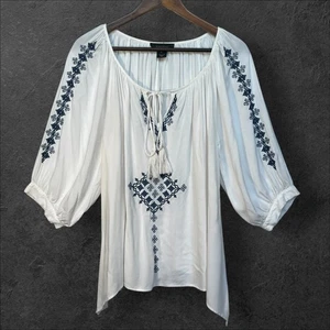Karen Kane Bluse Damen Gr. M weiß blau bestickt Bauern Boho Tunika Top - Bild 1 von 10