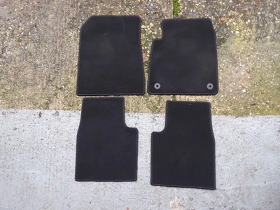 GENUINE CITROEN C3 AIRCROSS 2024-2026 CARPET FLOOR MATS BLACK VERY GOOD - Image 1 of 4