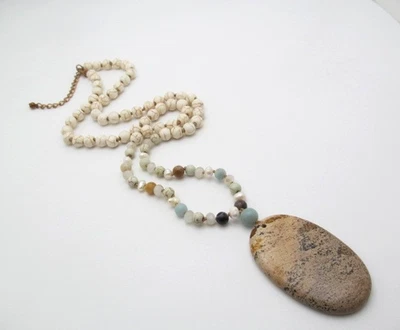 Colar longo bola 7,5 mm pedra jaspe oval laje pérola amazonita e howlite - Imagem 1 de 4