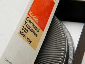 VTG Kodak Carousel Transvue 140 Slide Tray Original Box and Manual - Picture 1 of 8