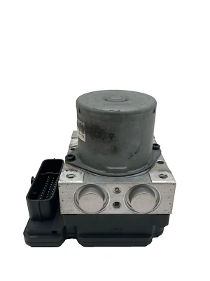 2014-2015 KIA SOUL Anti-lock Brake Parts ABS Assembly OEM with 116k Miles - Image 1 of 4