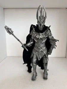Herr der Ringe Sauron Actionfigur Toy Biz Rotk Serie 10" King Electronic - Bild 1 von 5