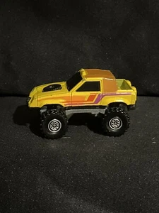 Hot Wheels 1984 Gulch Stepper Yellow 1:64 Diecast EX/NM Condition - Picture 1 of 8
