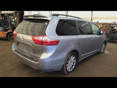 Transfer Case Fits 10-22 LEXUS RX350 6848041 - Image 1 of 4