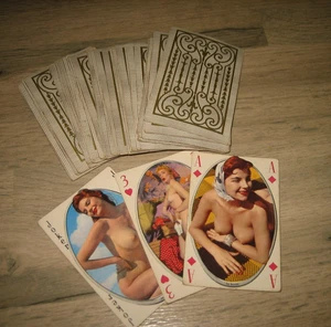 Ancien Jeu de Cartes Erotique - Foto 1 di 20
