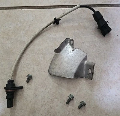  2015-2019 Crankshaft Position Sensor + Heat Shield  For  Hyundai Sonata  2.4L - Image 1 of 4