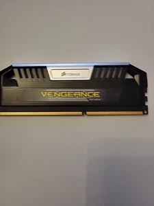 8GB Corsair Vengeance Pro DDR3 (2X4GB) 2133MHz - Picture 1 of 5