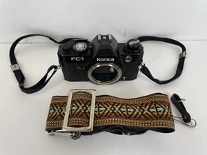 Konica FC-1 35mm Film SLR Camera Body, Black, (Konica AR Mount) Tested Works - Imagen 1 de 9