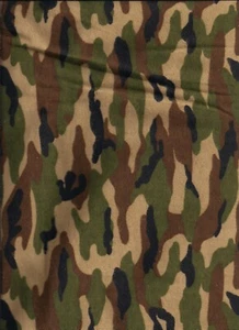 New Green Camo 100% Cotton Flannel Fabric by the Quarter-Yard - Picture 1 of 1