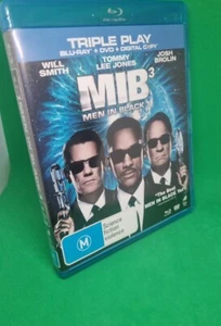 Men In Black 3 (Blu-ray, 2012) Blu Ray + Dvd + Digital Copy - VGC - Picture 1 of 4