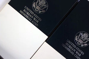 Two 1991-P Korea Proof Commemorative Silver Dollars Original US Mint Packaging - Picture 1 of 4
