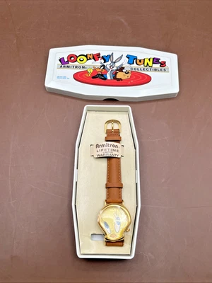 Reloj de pulsera Armitron 1997 Looney Tunes Piolín Pájaro Nuevo sin usar Necesita batería Foto 1 de 4