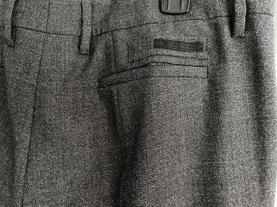 Calças femininas PRADA Itália Lana lã virgem tamanho 42 - Imagem 1 de 4