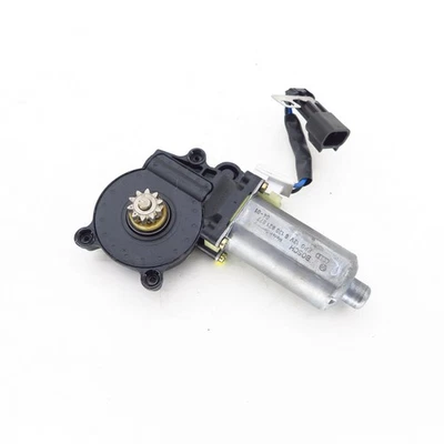 window lift motor right Ferrari 360 63211800 - Изображение 1 из 2