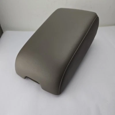  2007-2009 Infiniti G35 G37 Sedan Gray Center Console AC Vent Armrest Lid OEM - Image 1 of 4