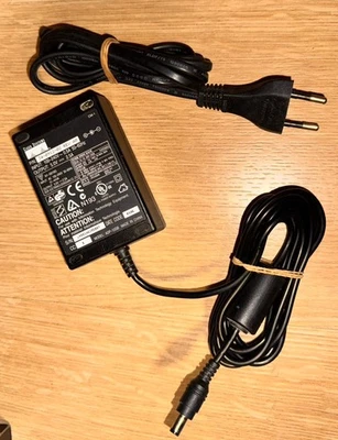 ADP-12GB Cisco Netzteil DC 5V- 2,5 A Adapter Charger Ladegerät - Bild 1 von 3