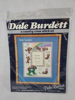 Kit de punto de cruz Dale Burdett bebé muestrador anuncio de nacimiento osos de peluche 1985 Foto 1 de 4