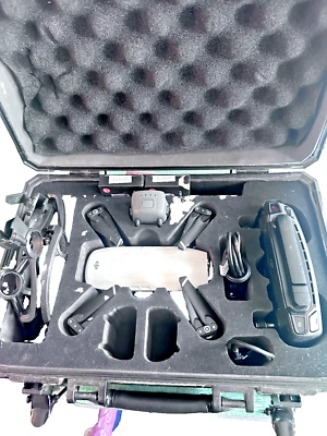 DJI Spark Mini Drone 1  with extra battery , accessories, hard case Ready to Fly Foto 1 de 4