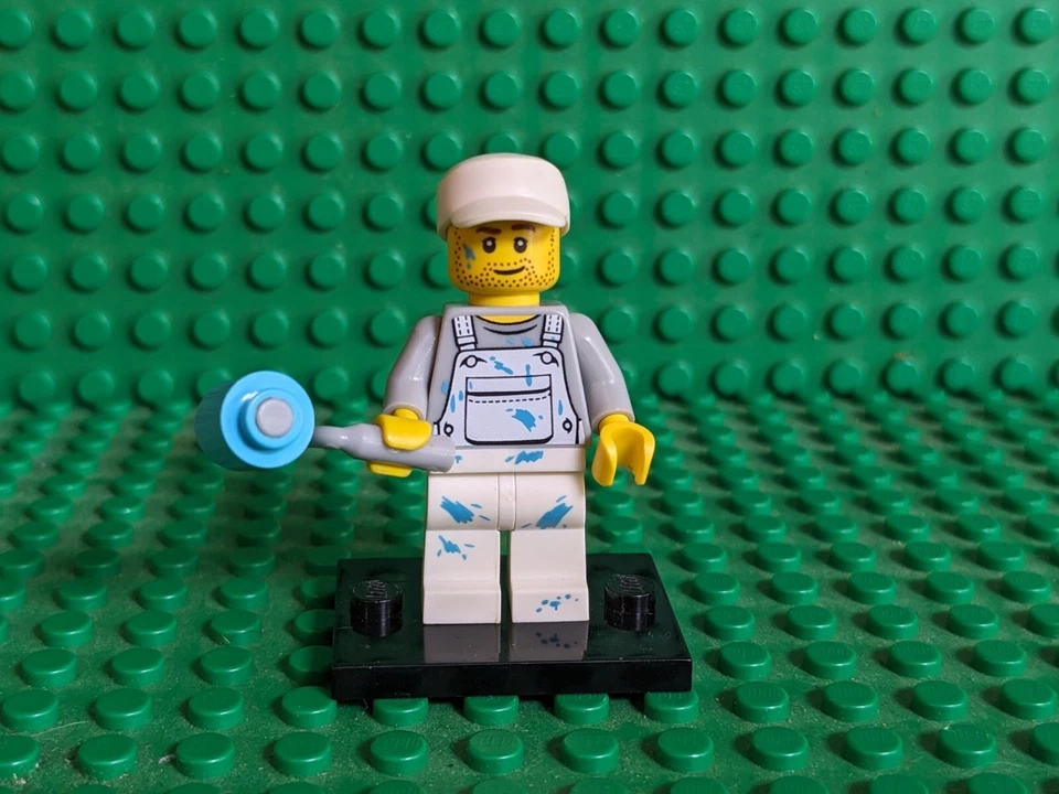 LEGO Decorator (Series 10 – 71001) – COMPLETE - USED - Image 1 of 1