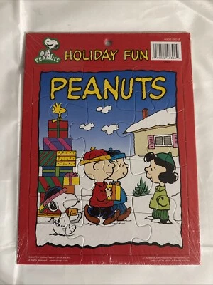 PEANUTS Holiday Fun Charlie Brown & Friends 12 Piece Tray Puzzle by Bendon 2009 - Image 1 of 4
