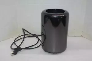 Apple Mac Pro (Late 2013) 3.5 Ghz 6 Core Xeon E5 64GB RAM D700 500GB HD - Picture 1 of 11