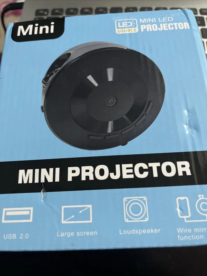 LED Mobile Video Projector Support 1080P Theater Player Wired Screen Projector - Image 1 of 1