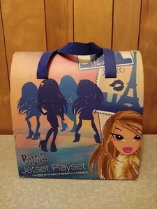 BRATZ JETSET PLAYSET LARGE CARRY CASE FOR BRATZ DOLLS - Picture 1 of 11